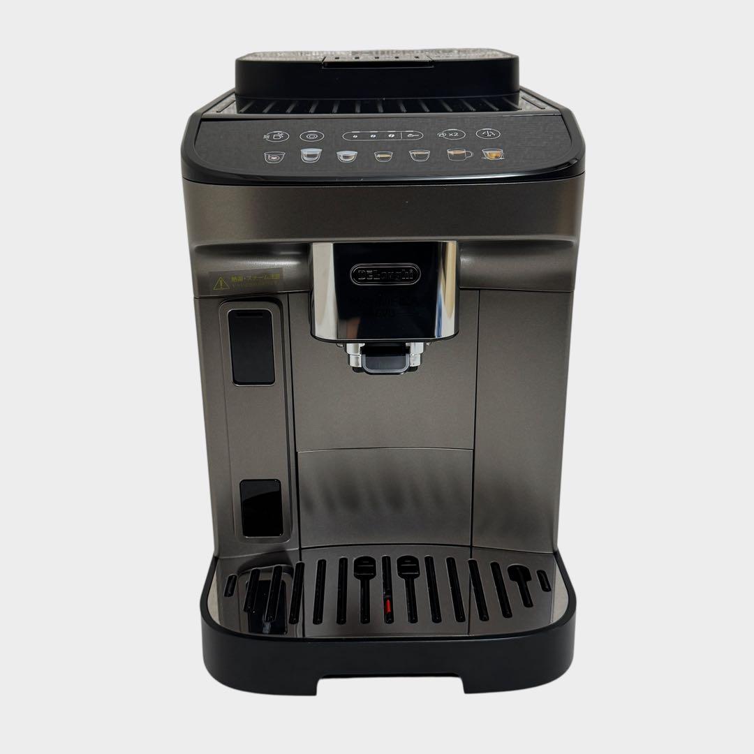 9556.デロンギ マグニフィカ イーボ コーヒーマシン