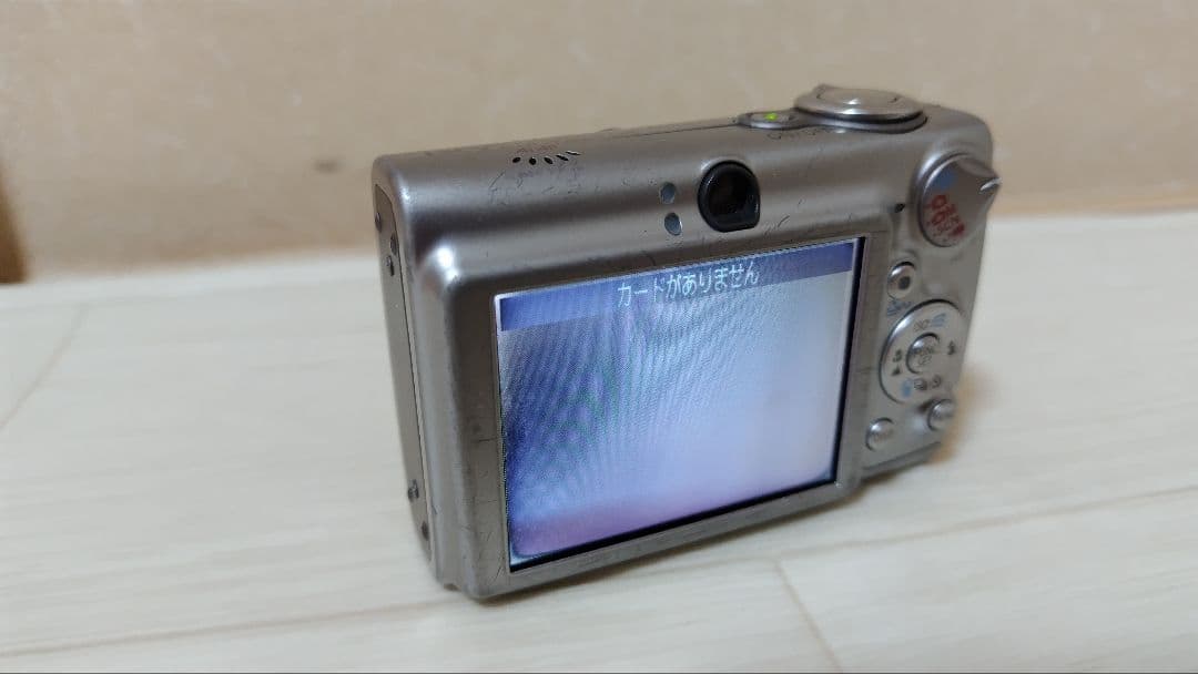【ジャンク品】Canon　デジカメ　IXY700