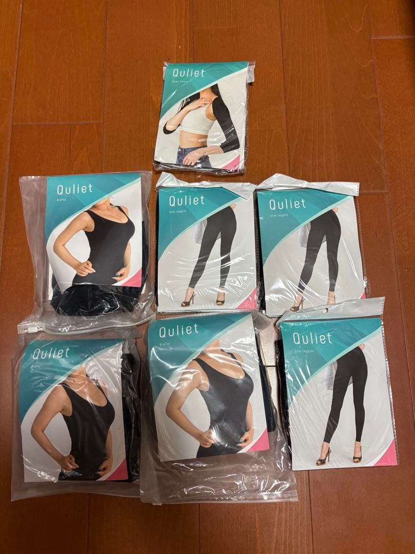 キュリエット　ブラトップ　スパッツ