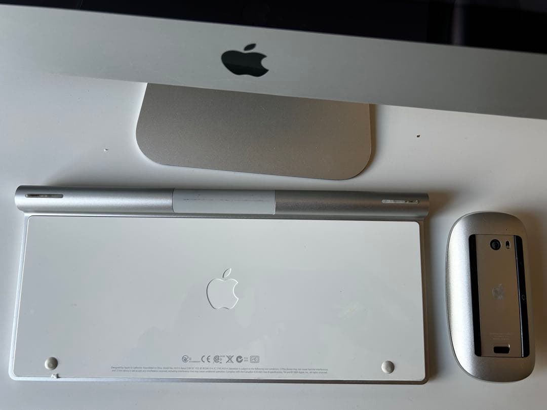 Macデスクトップ Apple iMac MD093 J/A