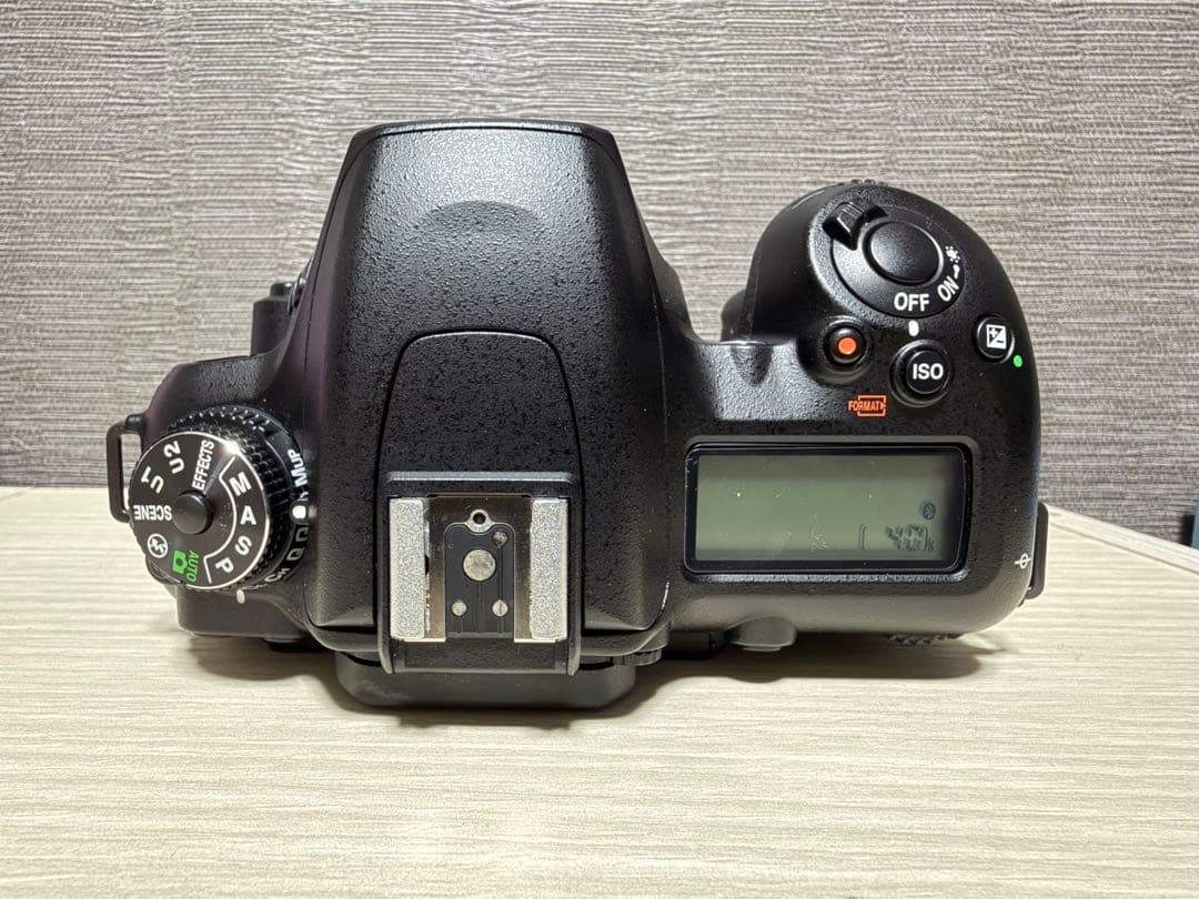 シャッター数4052枚⬛︎Nikon D7500 一眼レフ⬜︎スマホ転送
