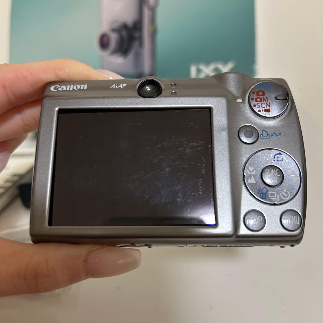 Canon IXY degital 900 is デジカメ