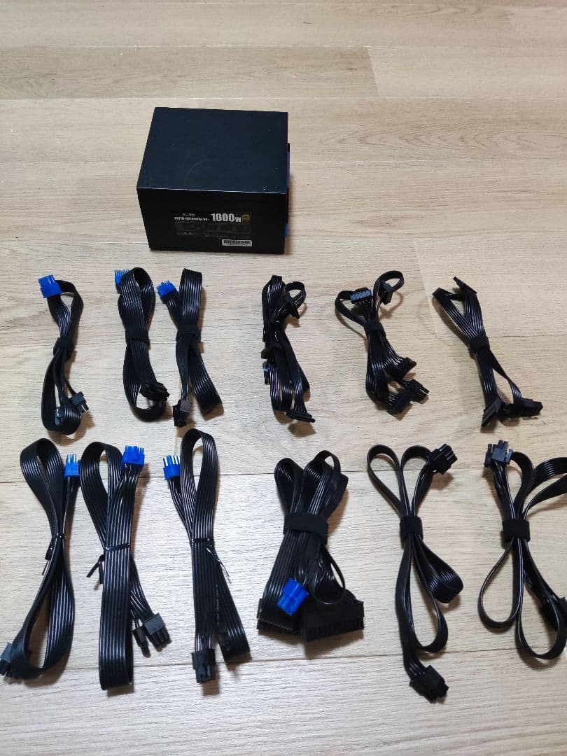 玄人志向 KRPW-GR1000W/90+ ATX電源ユニット