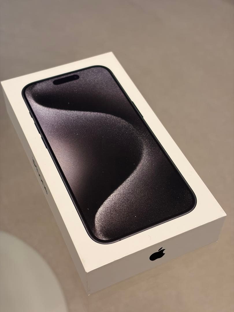 Apple iPhone15Pro ブラックチタニウム 128GB NIMASO