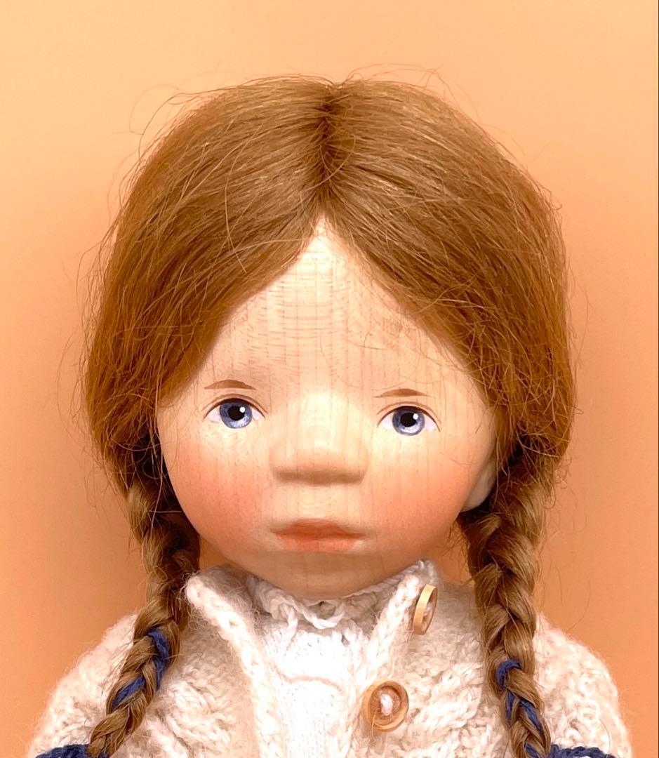 ポングラッツ人形　オールウッド 身長約37cm 着替え用の服有り、スタンド付き