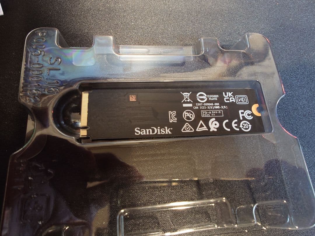 WD Green SN3000 NVMe SSD 1TB M.2 　ほぼ新品