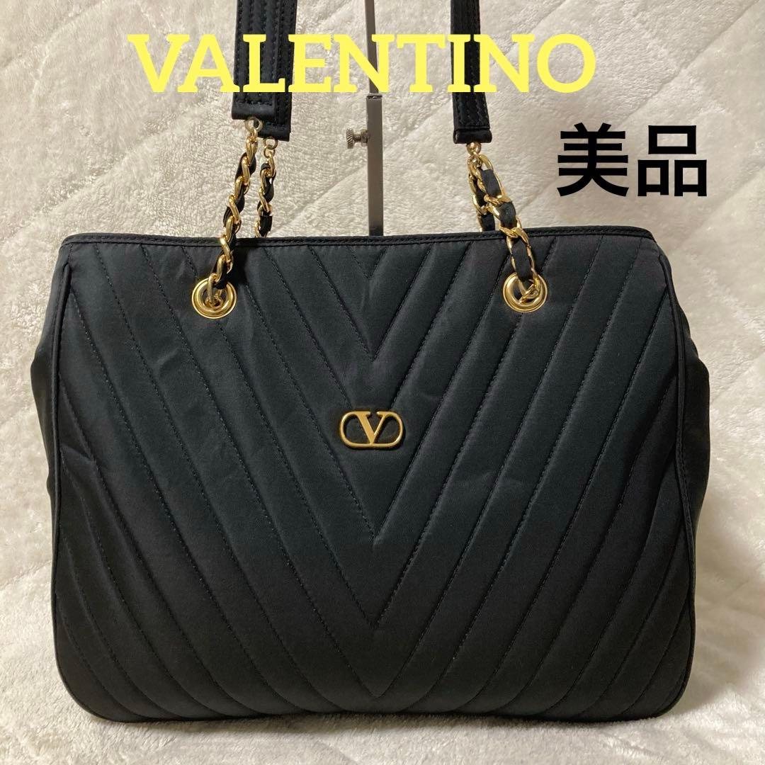 美品　ヴァレンティノ　チェーンショルダーバッグ　キルティング　インナーバッグ　黒
