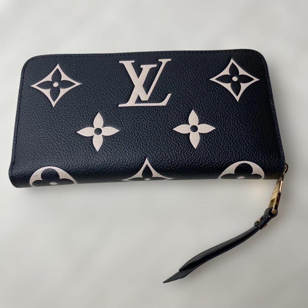 LV モノグラム ジャイアント ジッピーウォレット M80481