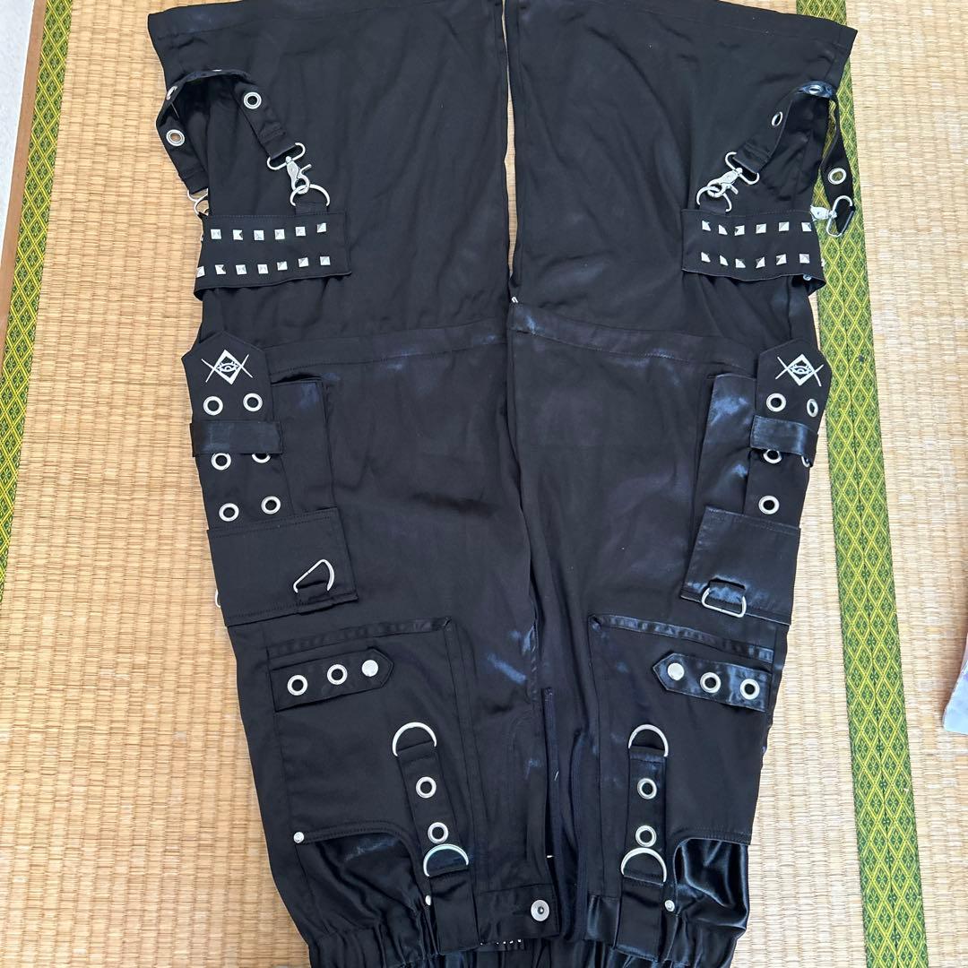 Amilige (REFLEM) サスペンダー付きワイドパンツ