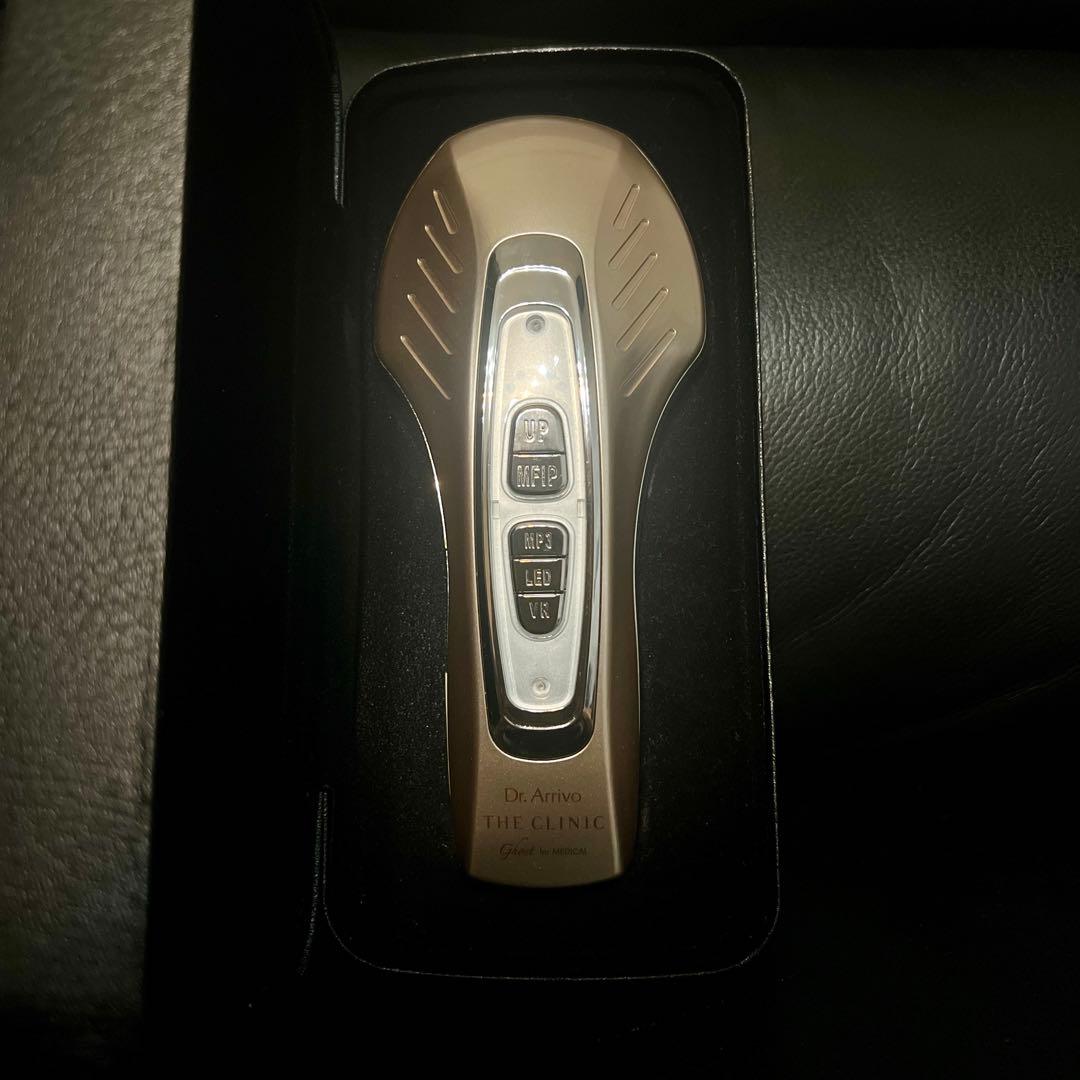 ドクターアリーヴォ ザ クリニック ゴースト フォー メディカル 高出力美顔器