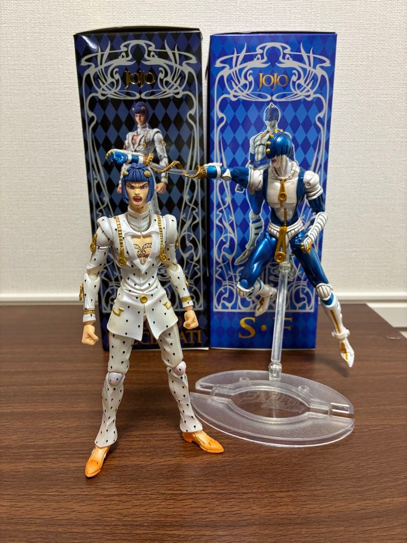 超像可動　ジョジョ　ブチャラティ　スティッキー・フィンガーズ　5部　美品
