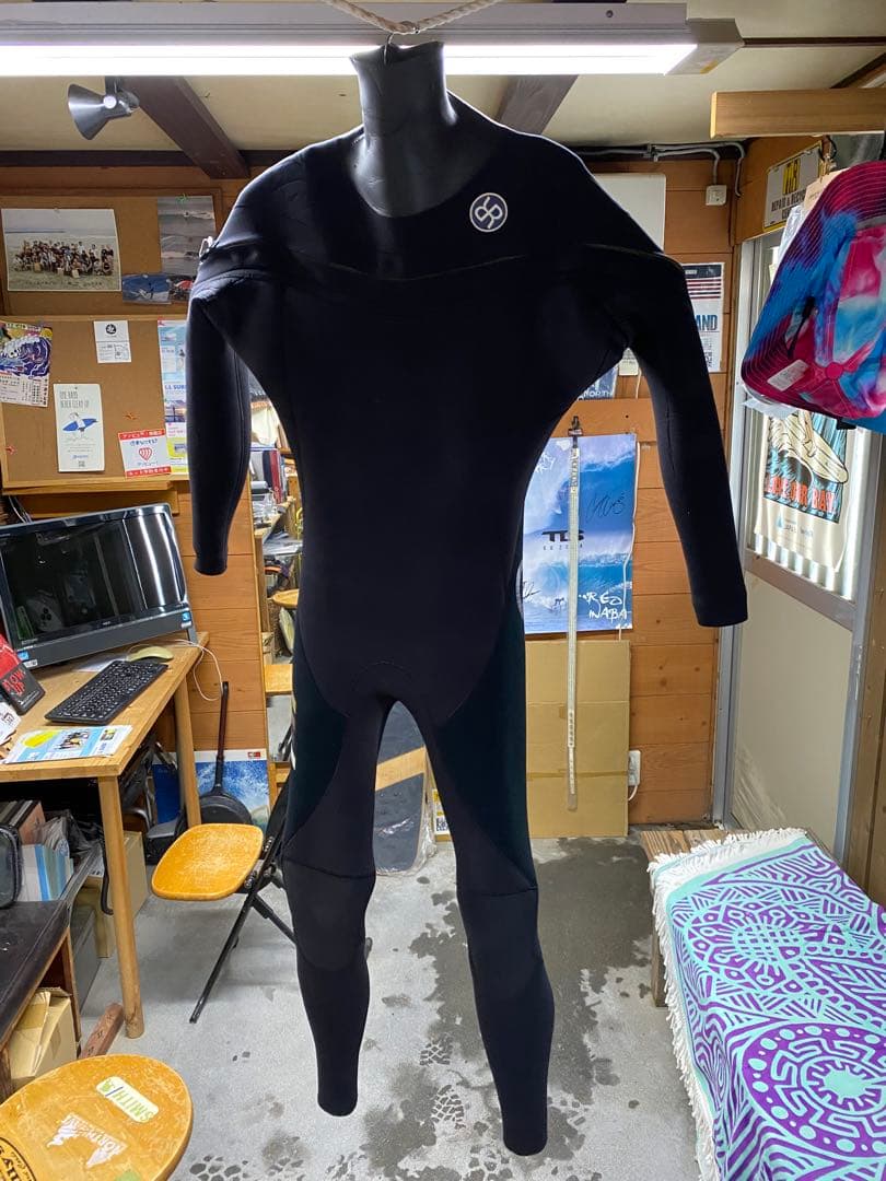 RASHセミドライ　黒色