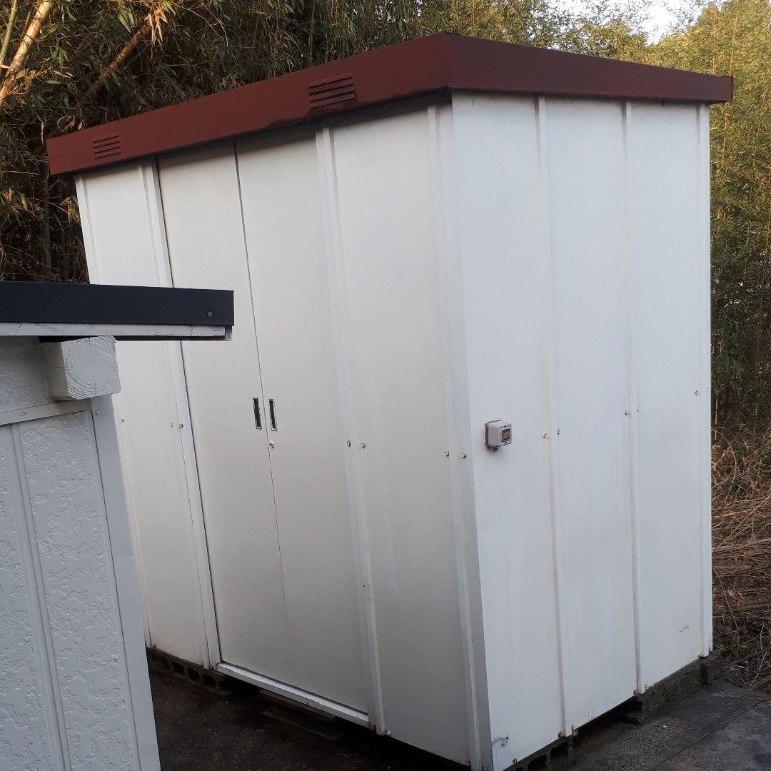 スチール 物置 (タイムセール)約0.9坪 引取り限定