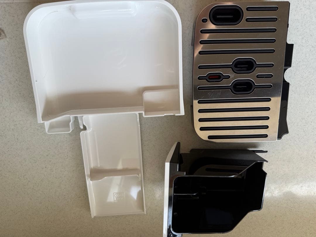 デロンギ マグニフィカスタート 全自動コーヒーマシン ECAM22020W