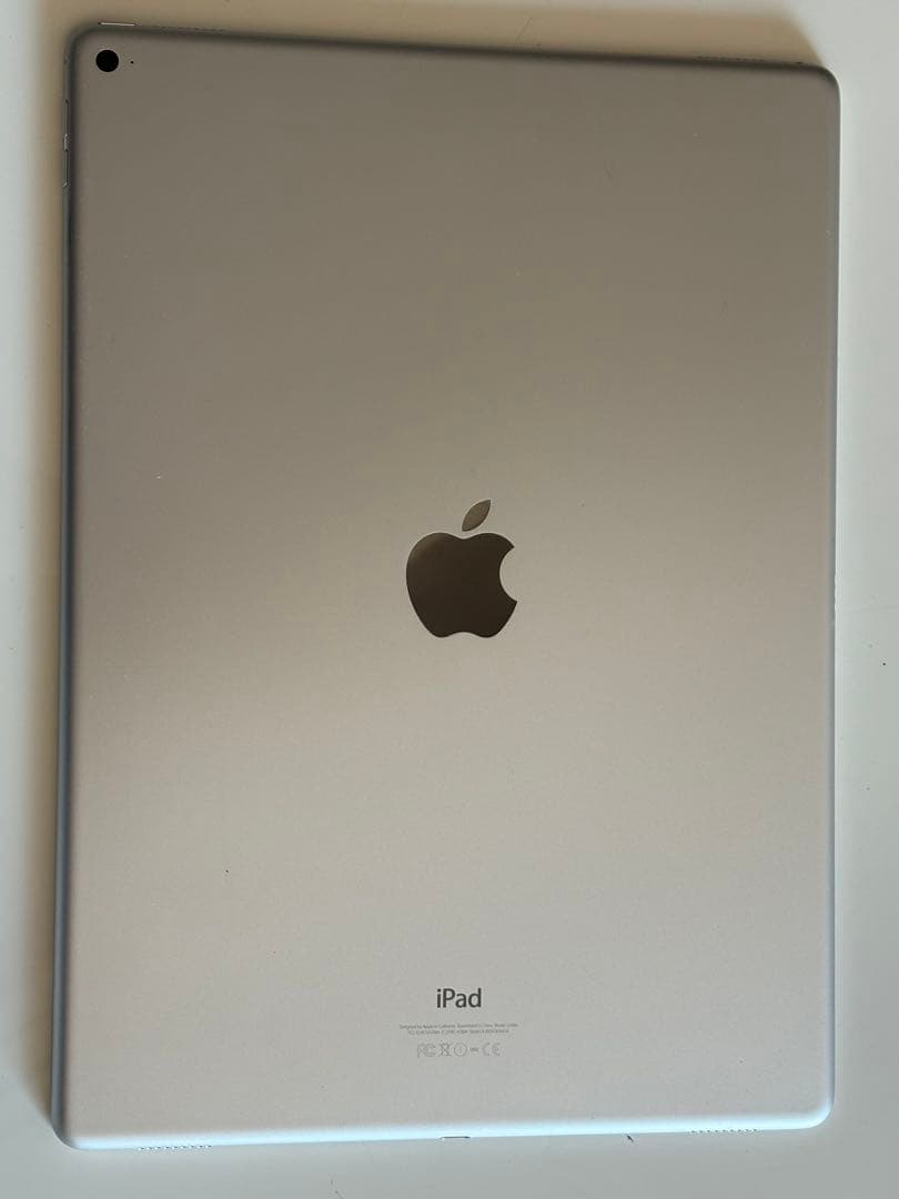 iPad Pro 12.9インチ 128GB 第1世代 Wi-Fi モデル