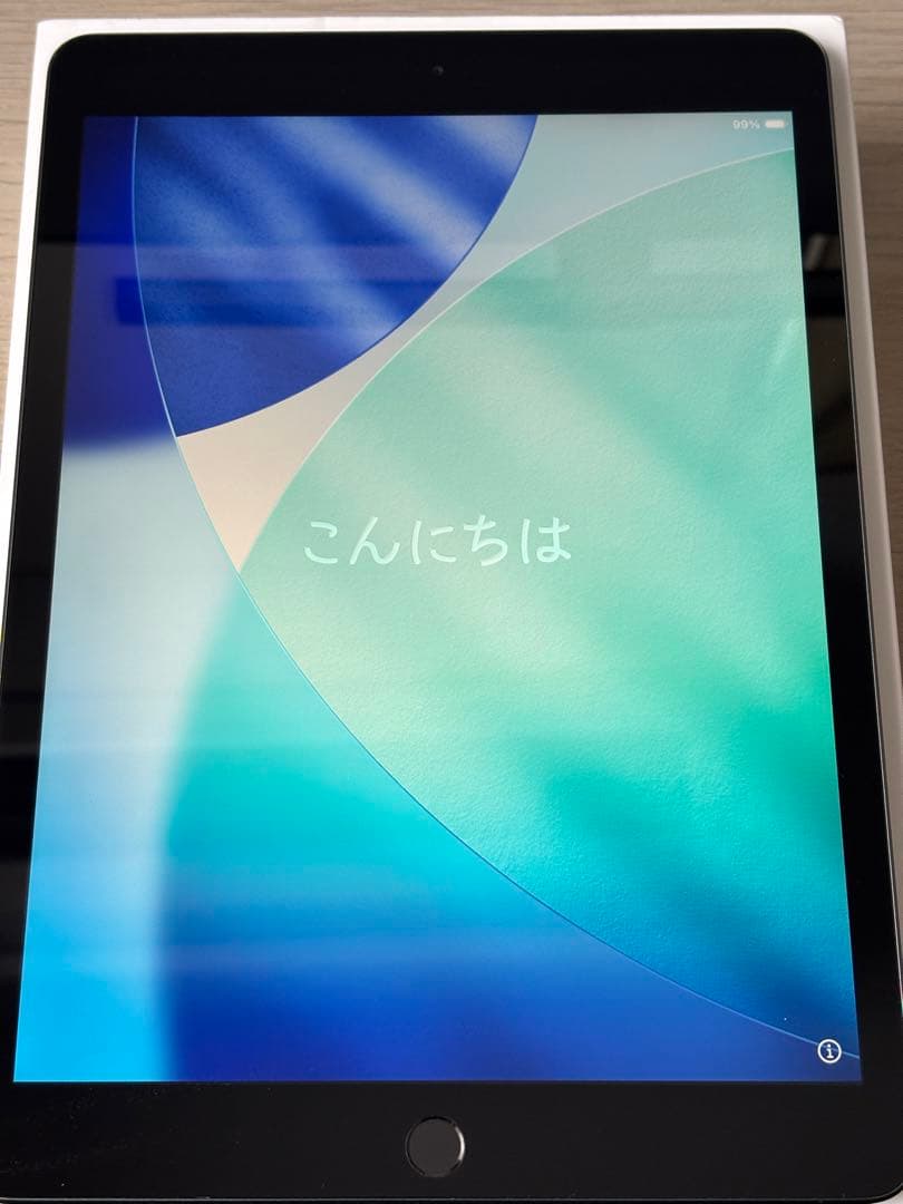 【美品】 Apple iPad 第8世代 32GB スペースグレー 付属品完備