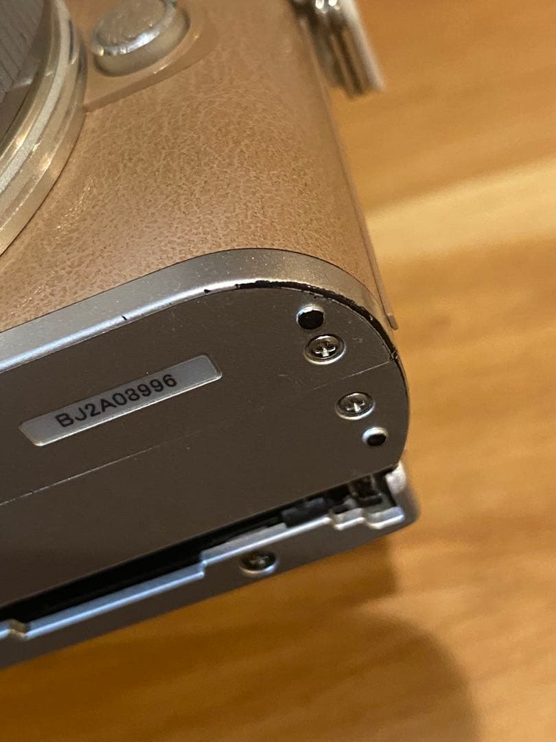 値下げ！OLYMPUS E-PL9 ミラーレス一眼 ブラウン　電源・動作確認済み