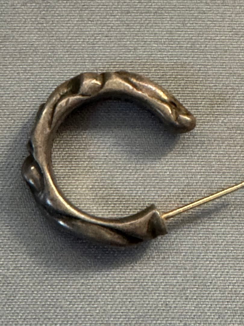 クロムハーツ　スクロール　フープ　ピアス　正規品