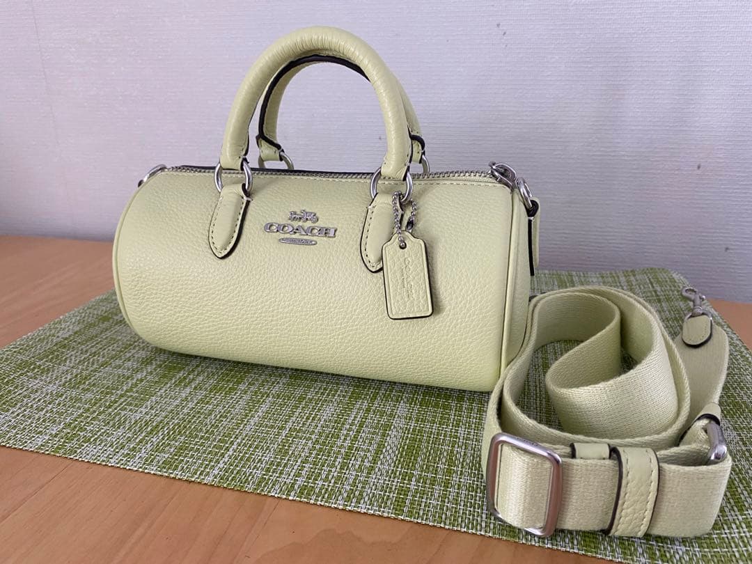 コーチ　レーシー　ショルダーバッグ