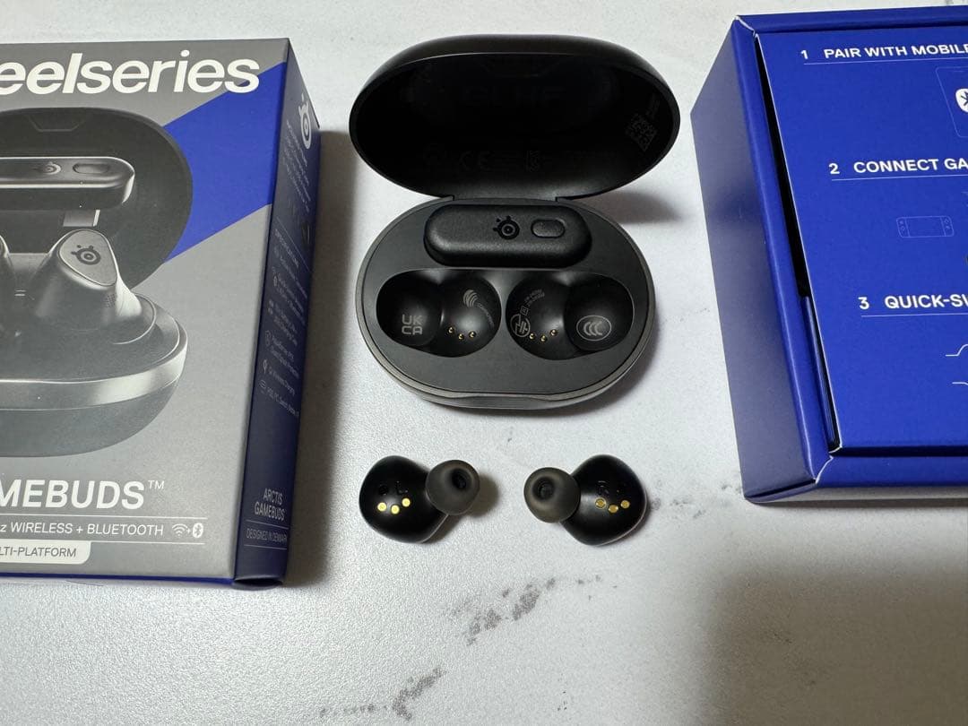 【極美品】SteelSeries Arctis GameBuds BLACK