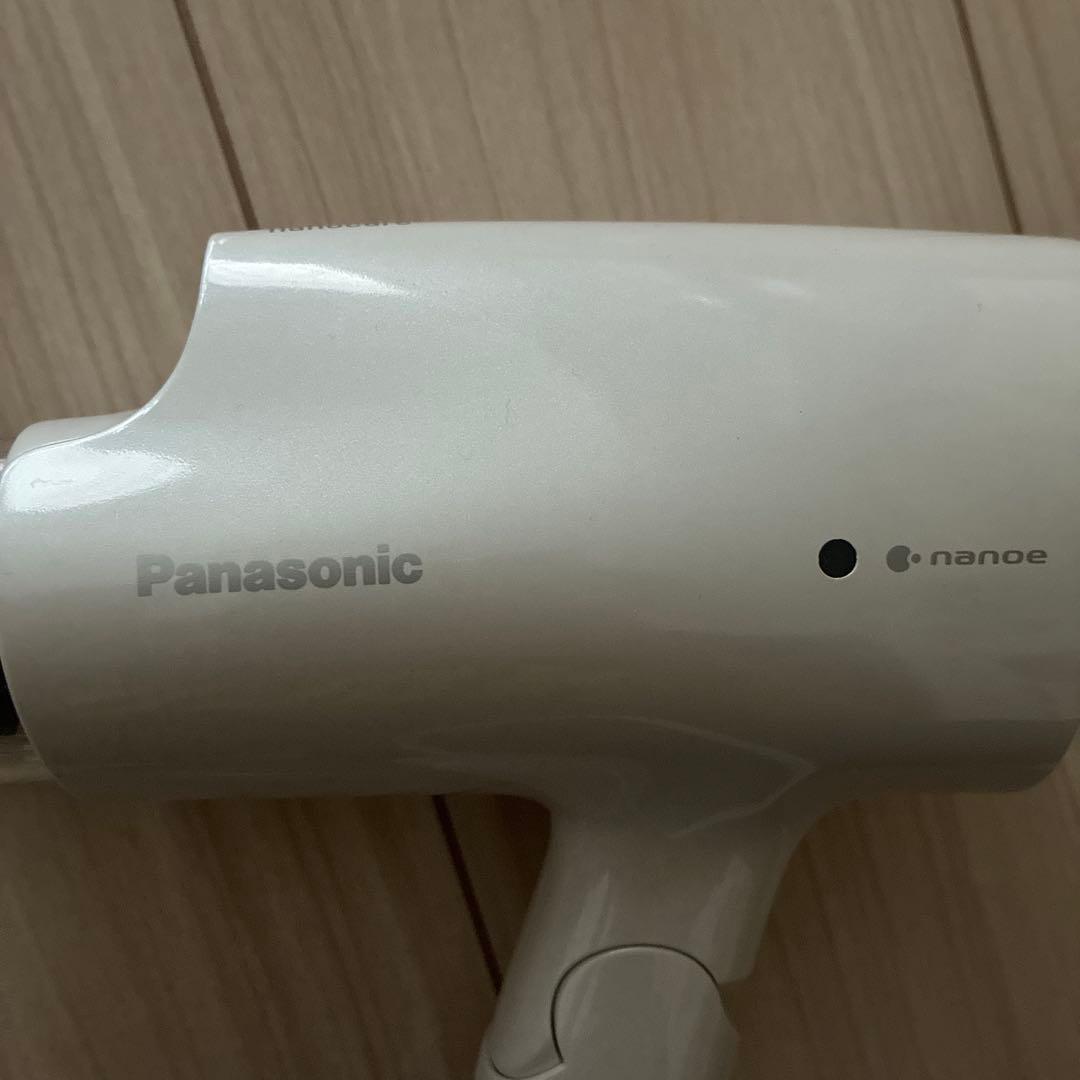 パナソニックドライヤー 早い者勝ち