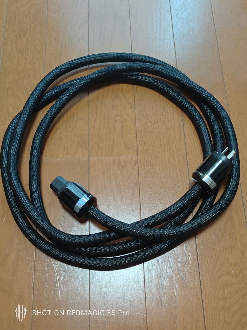 ケーブル・シールド Acoustic revive power reference 3.0m