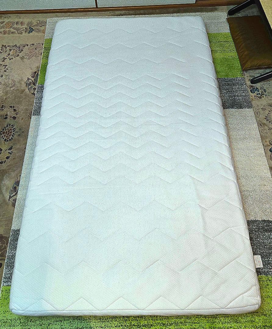 【高品質】【雲のやすらぎ】マットレス(セミダブル)