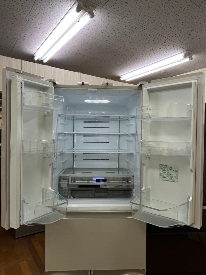 冷蔵庫 TOSHIBA 6ドア 462L 2017年 GR-K460FW(ZC)