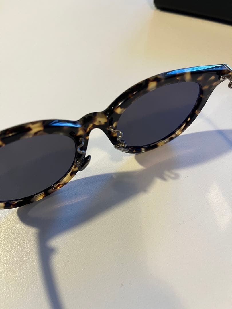 BLANC. サングラス