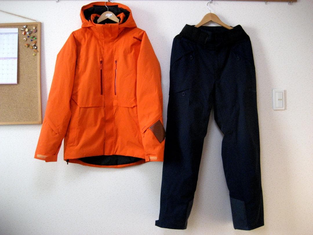 値下げ対応　ゴールドウィン 高機能ウェア 上下XXLサイズセット