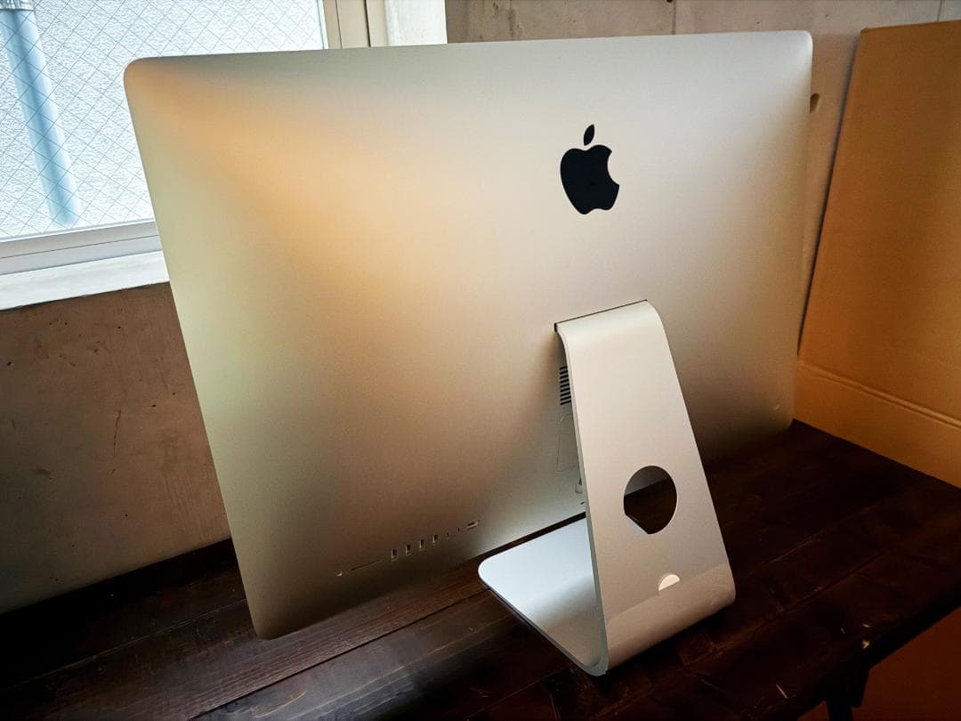 iMac（Retina 5K, 27インチ, 2020）