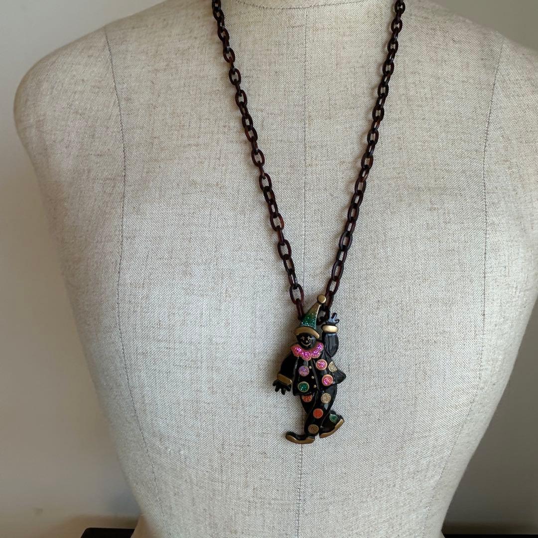 一徳作　天然鼈甲　足が動くピエロのネックレス