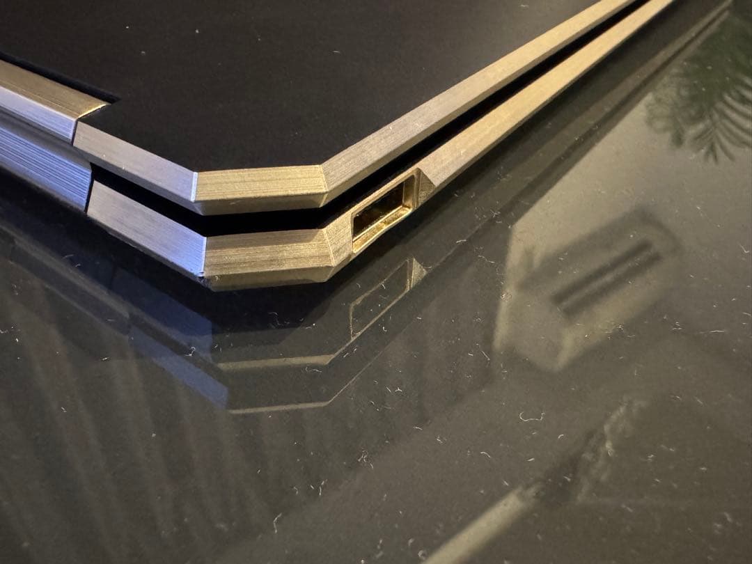 HP Spectre x360 13.3インチ ノートPC