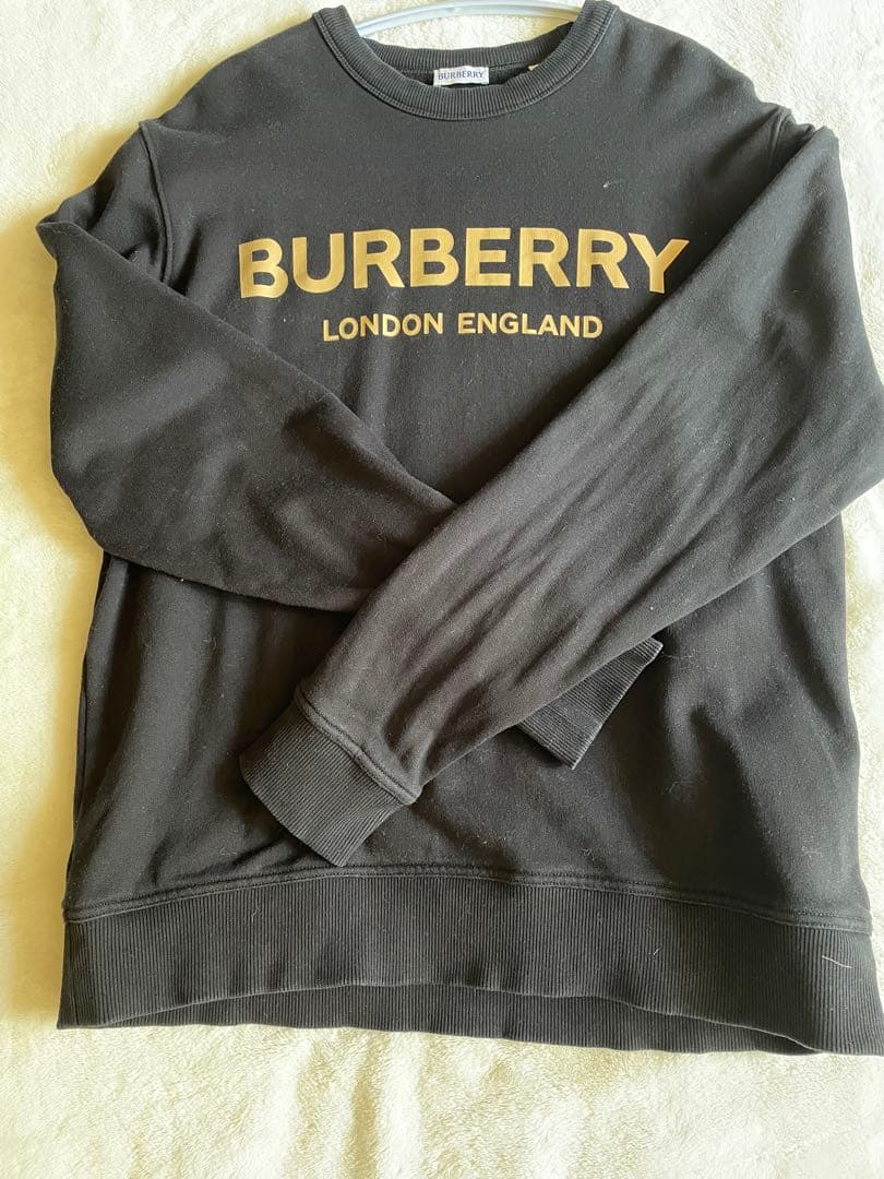 BURBERRY ブラック トレーナー