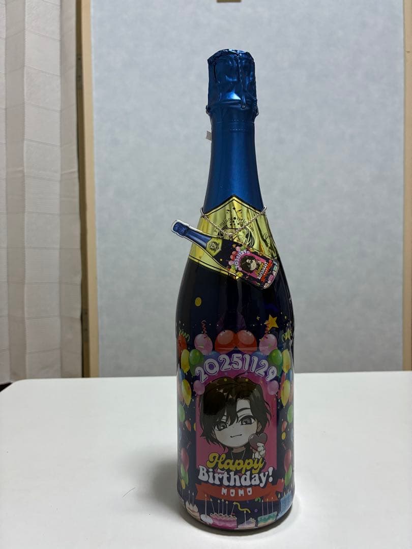 桃戸もも バースデーノンアルコールオリジナルシャンパン