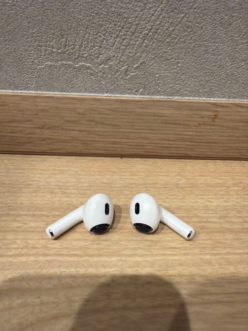 【美品】AirPods Pro 第2世代 本体 付属品完備