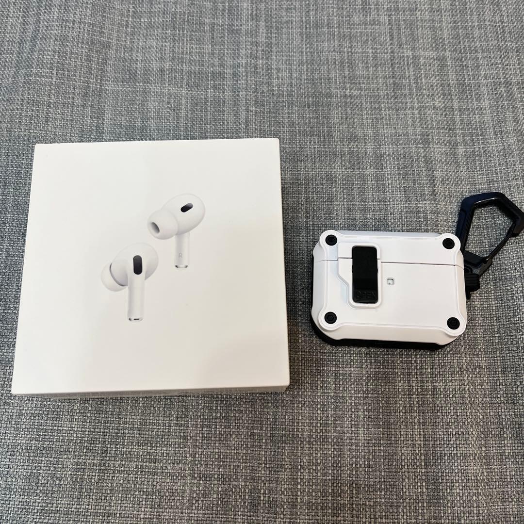 AirPods Pro (第2世代) 本体　⭐︎美品⭐︎➕オマケケース付き　送料無料