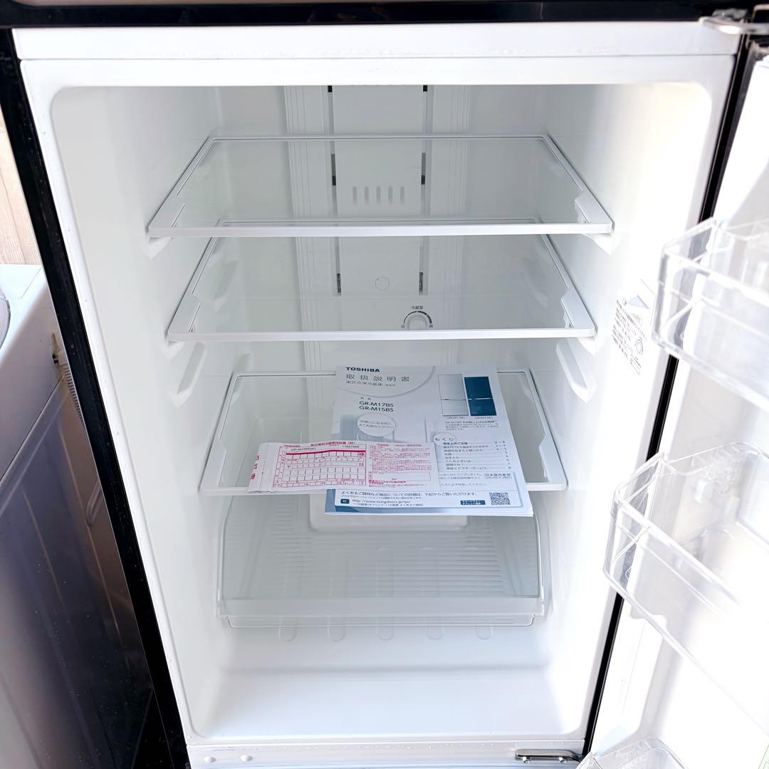 運搬取付無料！ブラック&ホワイト純正東芝シンプルおしゃれ家電セット！完動超美品！