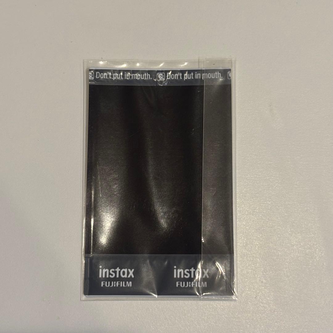 NouerA ヌエラ ファン ビンファン 直筆サイン入りポラ ポラロイド FAN