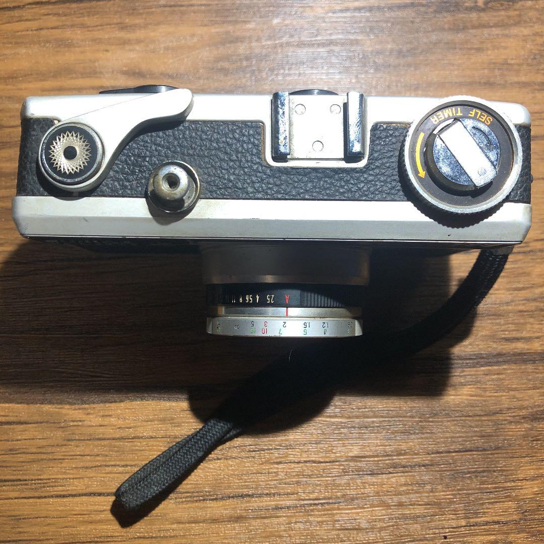 フィルムカメラ fujica compact S