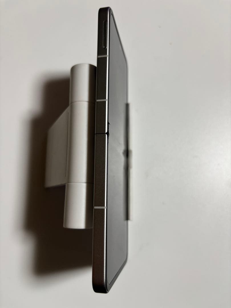 128G 5G 折畳 A304ZT ZTE Libero Flip SIMフリー