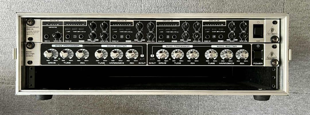 ベリンガー HA4700, SX3040, 3U ラックケース