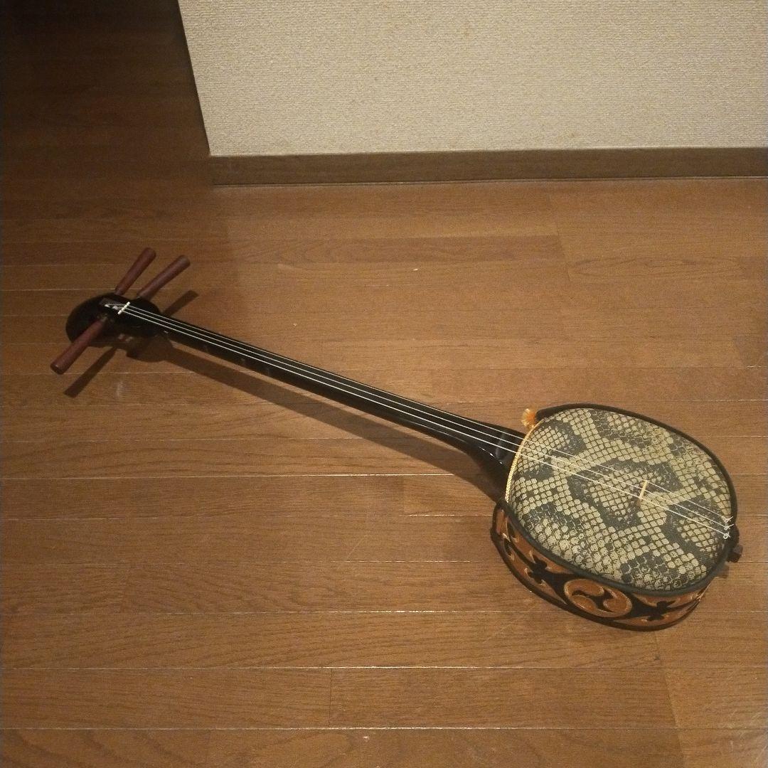 三線　沖縄　人工皮張り 　三味線　送料込み