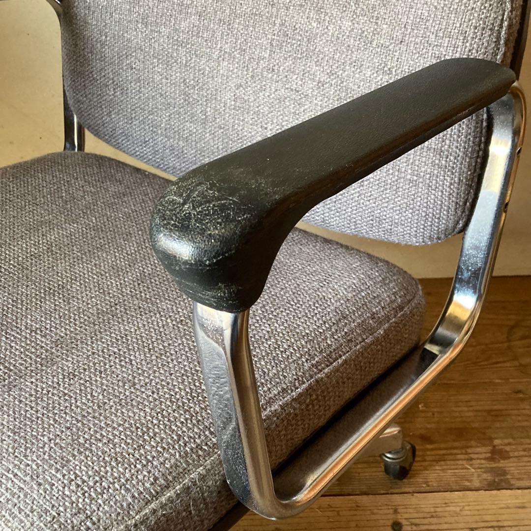 コクヨ ヴィンテージ デスク アームチェア キャスター 2