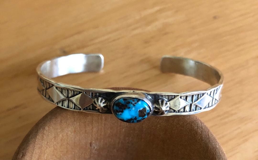 ビズビー　ターコイズ　バングル　ナバホ　インディアンジュエリー