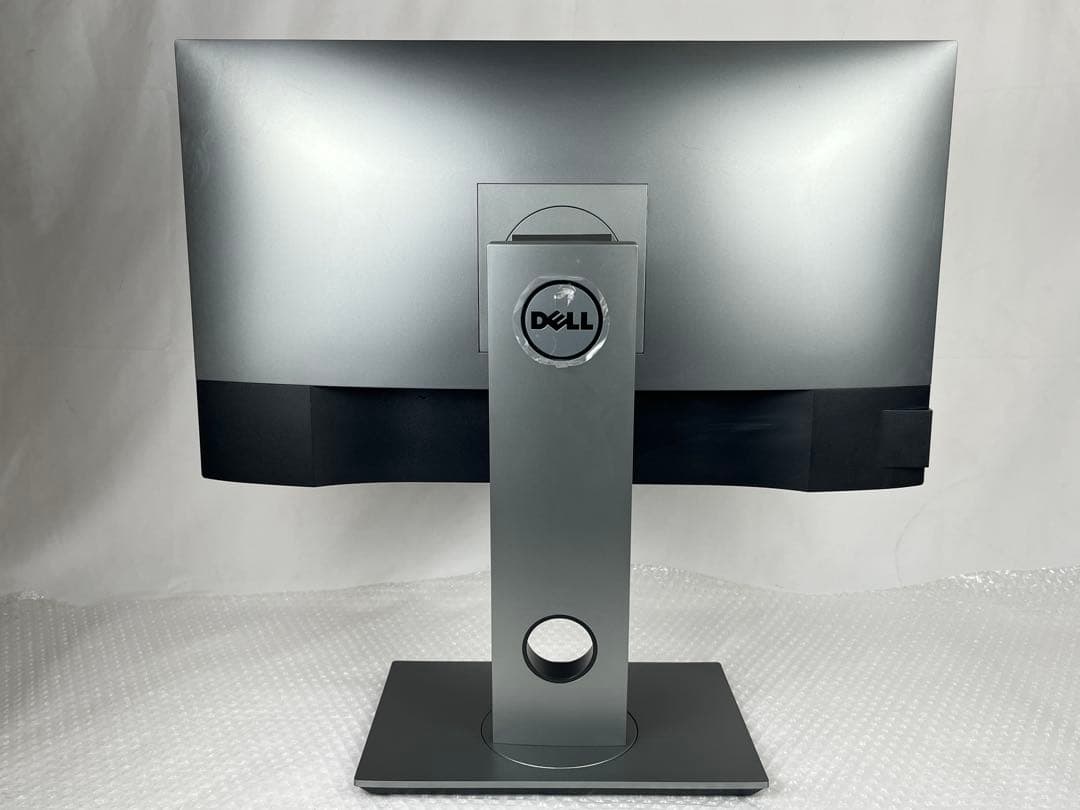 DELLU2520D 25インチモニター　USB-Cハブ　2K 回転機能高さ調整