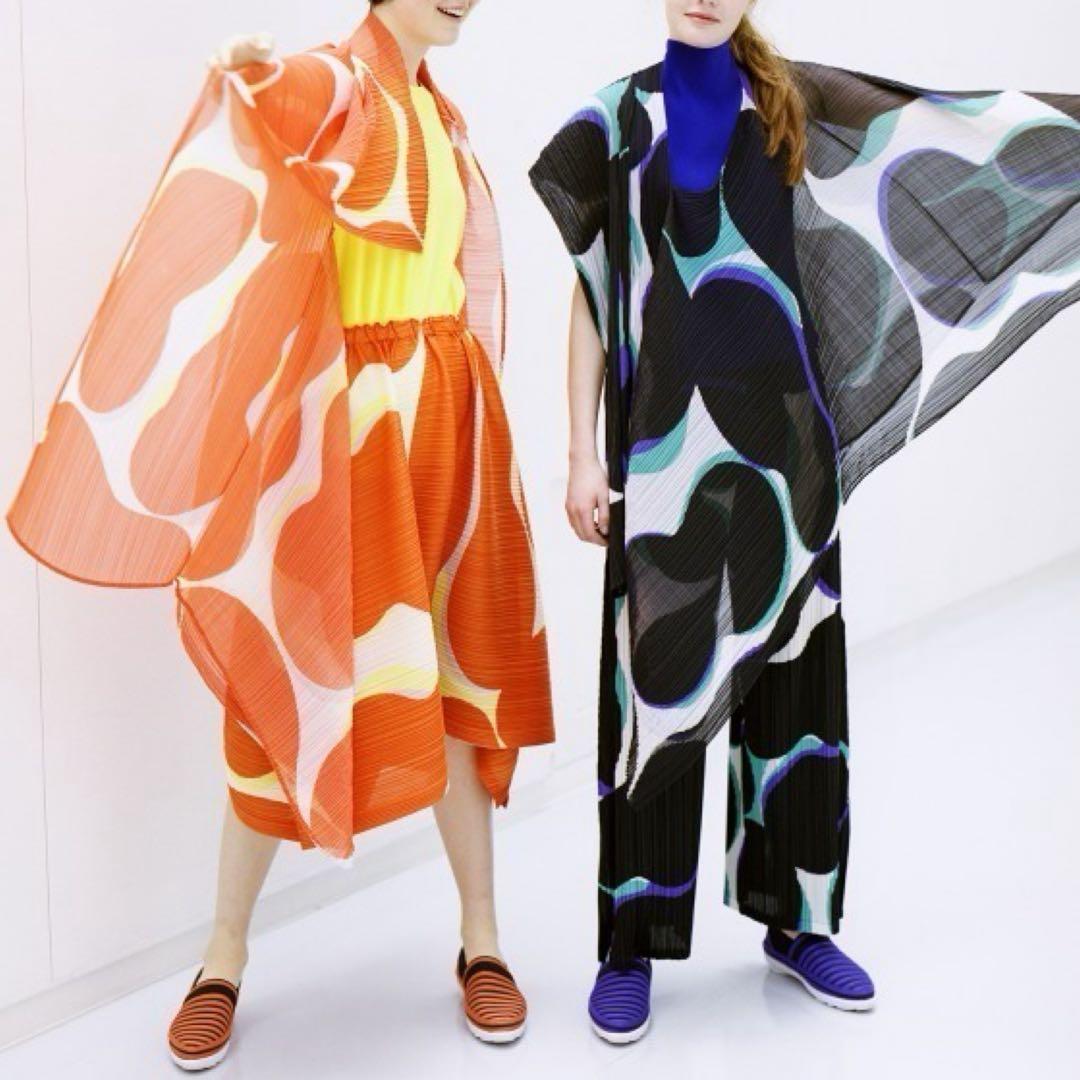 極美品 PLEATS PLEASE バウンス カットソー 3 総柄 横プリーツ