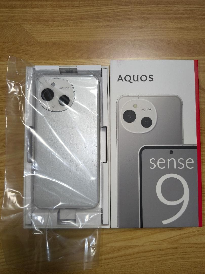 AQUOS sense9 SH-M29 ホワイト 6GB/128GB