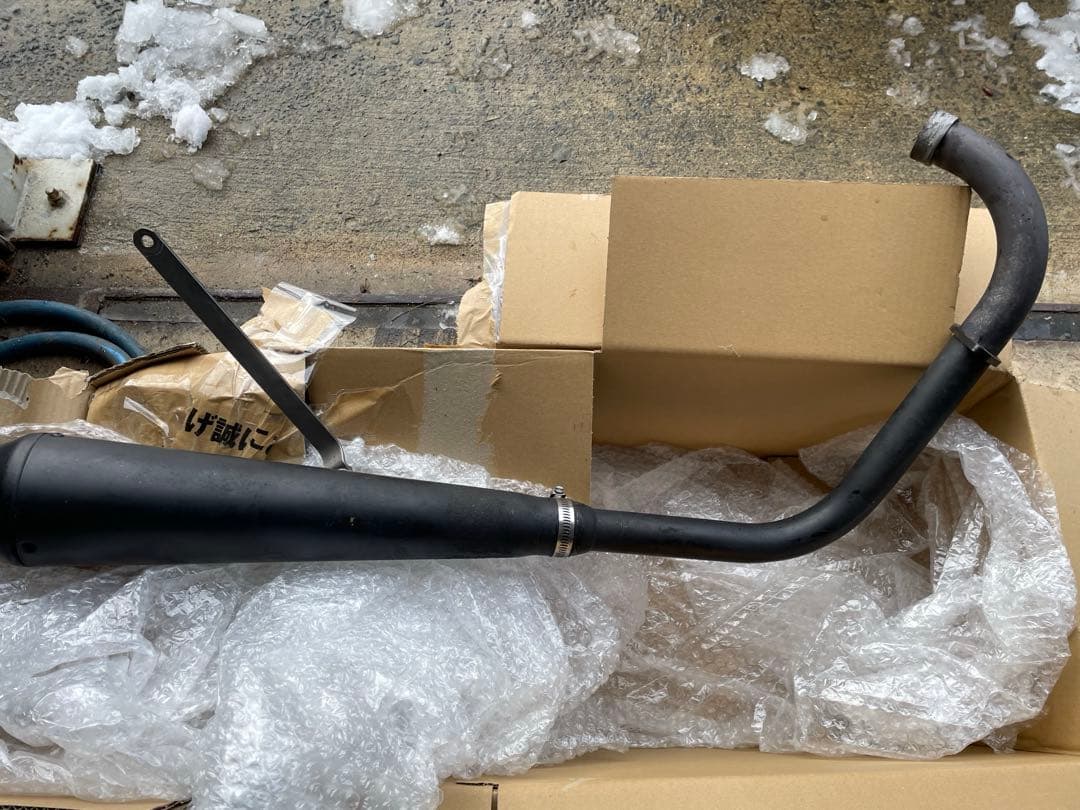 YB125SP メガホンマフラー ブラック