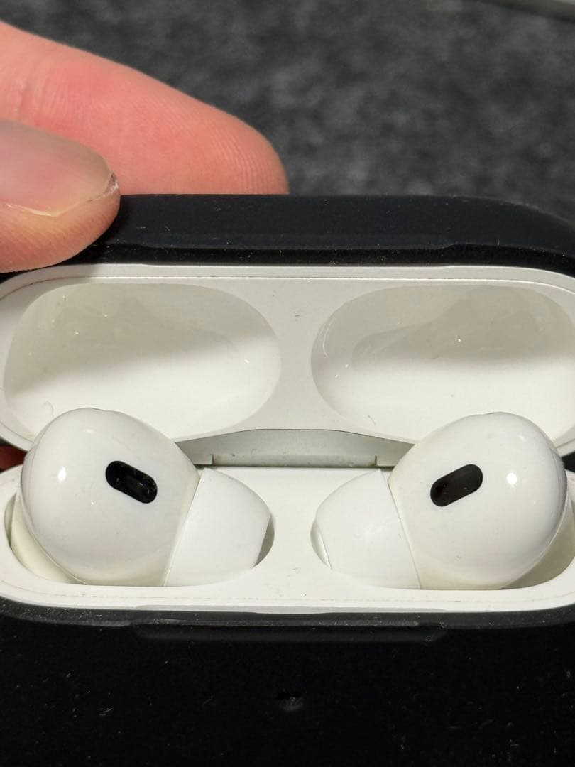 イヤホン AirPods pro2 Lightning